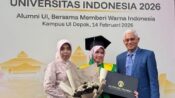 Ket gambar: Putri Sekda Sultra saat berfoto( foto istimewa)